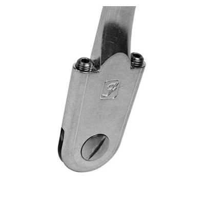Assemblage pour articulation de cheville à double action avec montant pour jambe courte